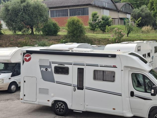CAMPER PILOTE DUCATO SEMINTEGRALE 7 POSTI DOPPIA DINETTE LETTI CASTELLO CLIMATIZZATORE BASCULANTE FOTOVOLTAICO CAMPEGGIO USATI GENERALI 1675 - Foto 6