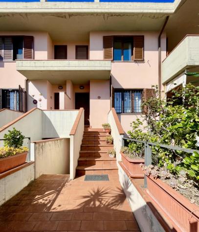 APPARTAMENTO INDIPENDENTE di 6 vani e di 180 mq (GROSSETO - Grosseto) rif. CI.562 - Foto 2