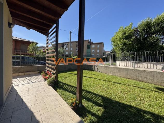 TRILOCALE CON GIARDINO PRIVATO