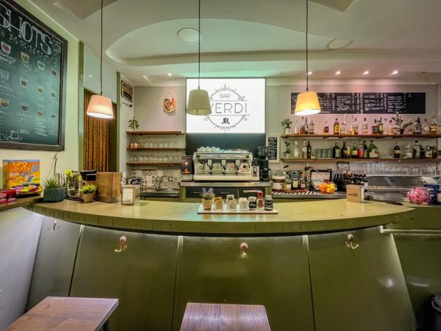 Bar in vendita a Jesi