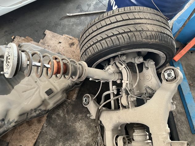 Ponte completo di differenziale BMW 730D anno 2010 - Foto 4