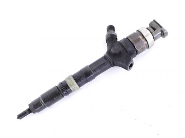 2367009031 INIETTORE DIESEL TOYOTA COROLLA 2.0 D 85KW 5M 5P (2005) RICAMBIO USATO - Foto 3