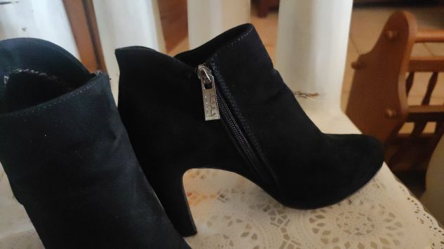 Per collezionisti e amanti: Mystery Box 10 Paia Tacchi, Sandali, Stivaletti e... - Foto 5