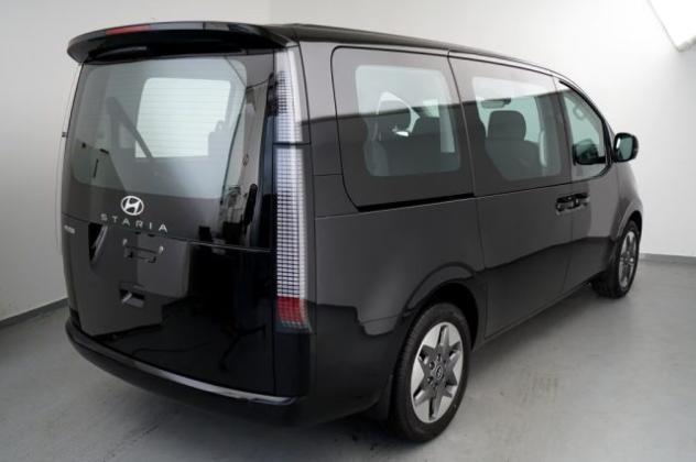 HYUNDAI Staria 1.6 HEV AT 2WD 9 posti + IVA rif. 24226731 - Foto 2