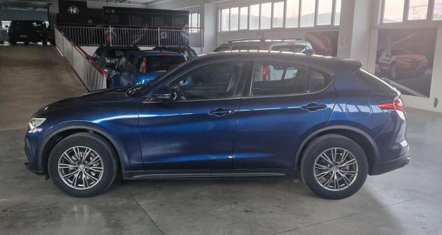 Alfa Romeo Stelvio Stelvio 2.2 t Executive Q4 210cv auto - Foto 3