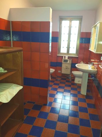 MI 1203- IN ESCLUSIVA- Villa trifamigliare ideale per famiglia numerosa e/o B&B - Foto 10