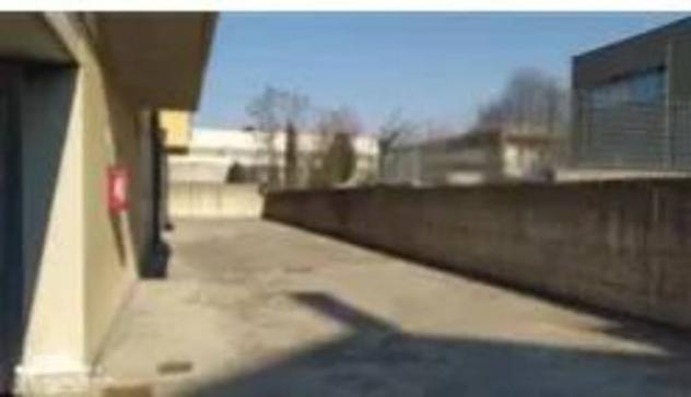 Immobile in asta di 70 m², box auto in vendita a Ornago - Foto 4