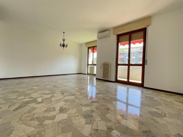 Centro Villasanta - Appartamento di 4 locali doppi servizi con balconi - Foto 5