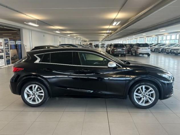 INFINITI Q30 1.500 DIESEL 110 CV PREMIUM CITY BLACK rif. 23803709 - Foto 8