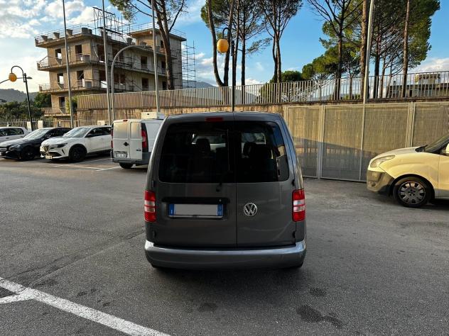 Volkswagen Caddy 1.6 TDI 102 CV 5p. Trendline - Foto 4