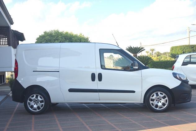 Fiat Doblo Maxi 1.6 mtj 105cv Lounge 3 posti - Foto 4