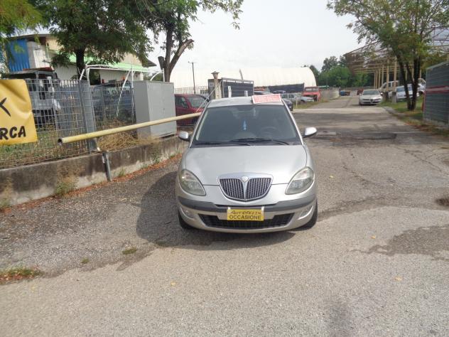 Lancia Ypsilon 1.3 Multijet 16V Argento - Foto 2
