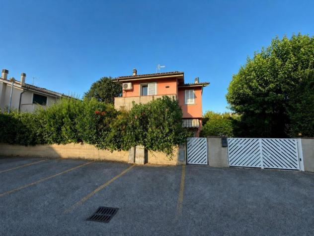 Villa in vendita a Tempagnano di Lunata - Lucca 180 mq Rif: 1424102 - Foto 3