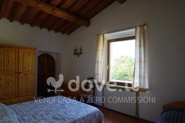 Rustico / Casale di 285 m² con più di 5 locali in vendita a Montepulciano - Foto 13
