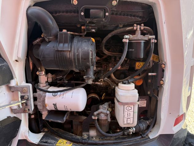 Mini escavatore Bobcat E20z 2024 - Foto 6