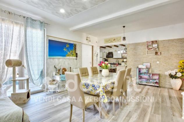 Casa indipendente di 115 m² con 3 locali in vendita a Mesenzana