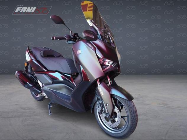 YAMAHA X-MAX 300 Tech Max - Foto 4
