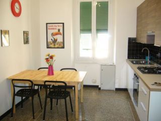 Camera singola in appartamento per studentesse
