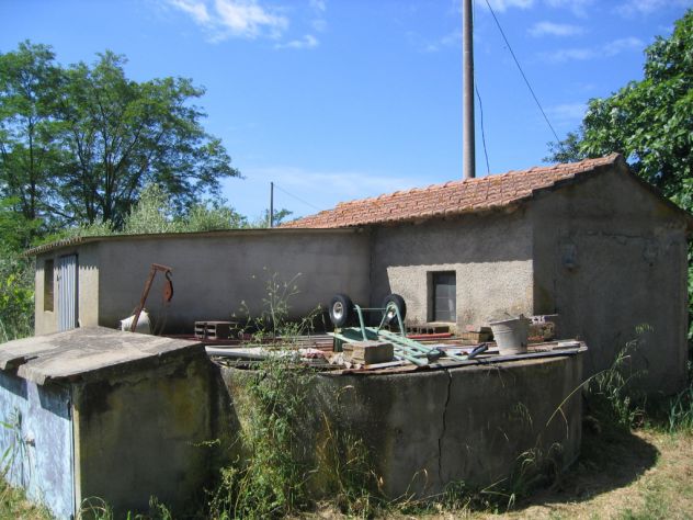 Terreno con anesso e pozzo - Foto 3