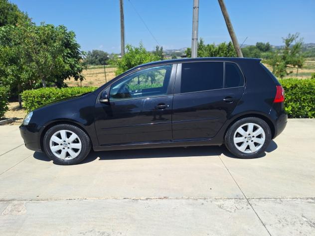 Volkswagen Golf 1.9 TDI DPF 5p. - Foto 6