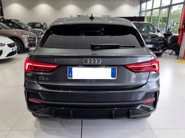 Audi Q3 SPB 35 1.5 TFSI 150Cv S-line edition - Foto 5