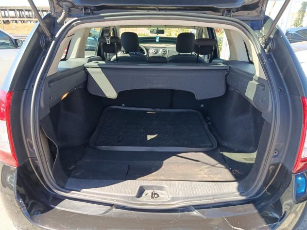 Dacia Logan MCV 1.5dCi 8V 75CV Laurte - Foto 8
