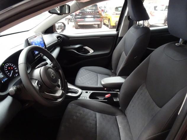 Toyota Yaris 4ª serie 1.5 Hybrid 5 porte Active - Foto 8