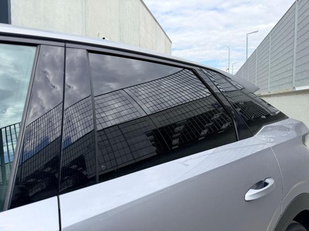 NEW PEUGEOT - 3008 1.2 hybrid Allure 145cv e-dcs6 - Foto 4