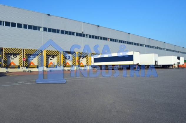 Immobile di 9966 m² con 1 locale in affitto a Novate Milanese - Foto 5