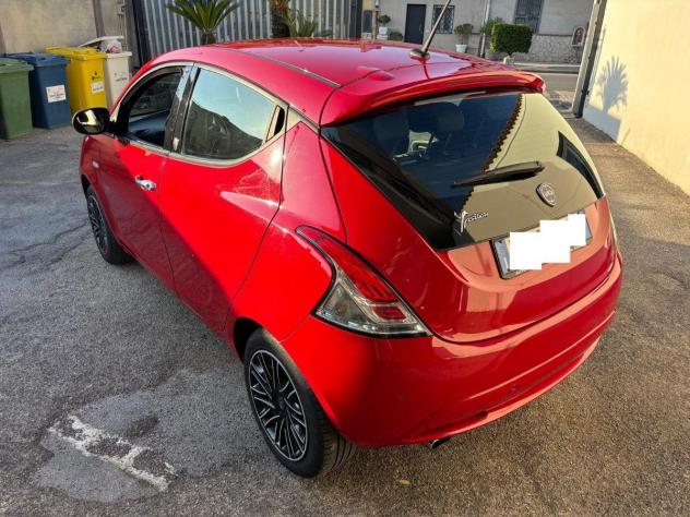 LANCIA Ypsilon 1.2 69 CV 5p.GPL Ecochic Silver - Foto 8