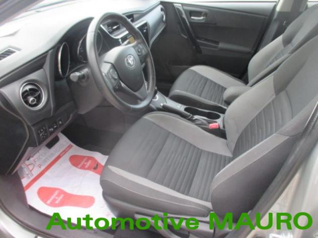 TOYOTA Auris 1.8 Hybrid Cool rif. 23933165 - Foto 9