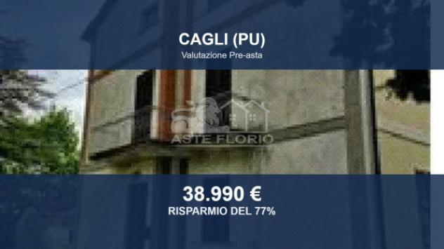 Immobile in asta di 303 m² con più di 5 locali in vendita a Cagli