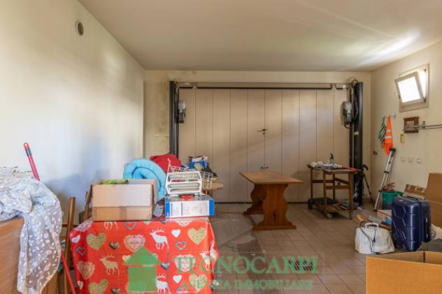 Villa di 350 m² con più di 5 locali e box auto doppio in vendita a Carpi - Foto 14