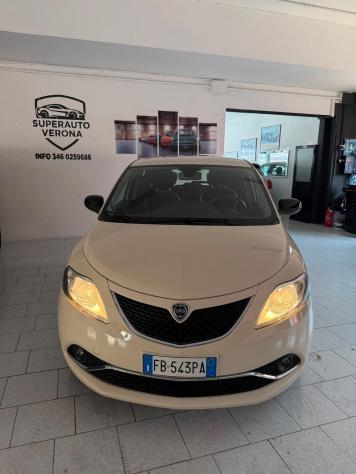 Lancia Ypsilon 1.3 MJT 16V 95 CV 5 porte S&S Platinum - Foto 3