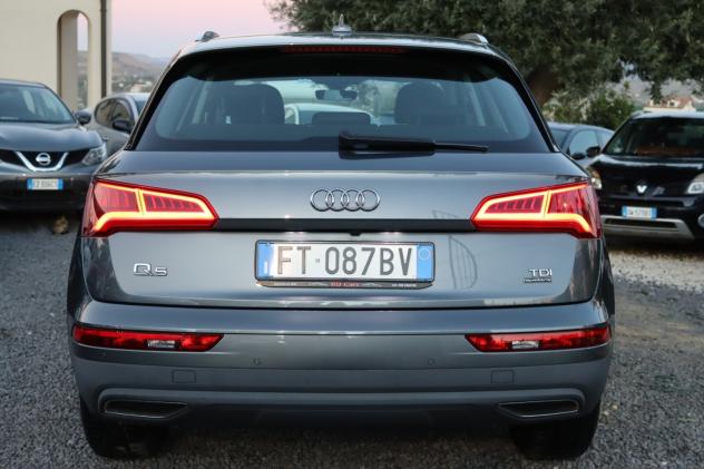 Audi Q5 2.0 TDI 190 CV quattro S tronic Business Design - Foto 7