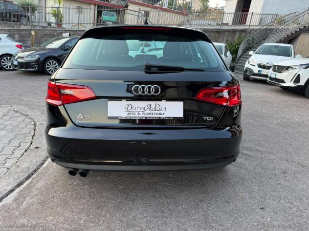 AUDI A3 SPB 2.0 TDI Ambition - Foto 6