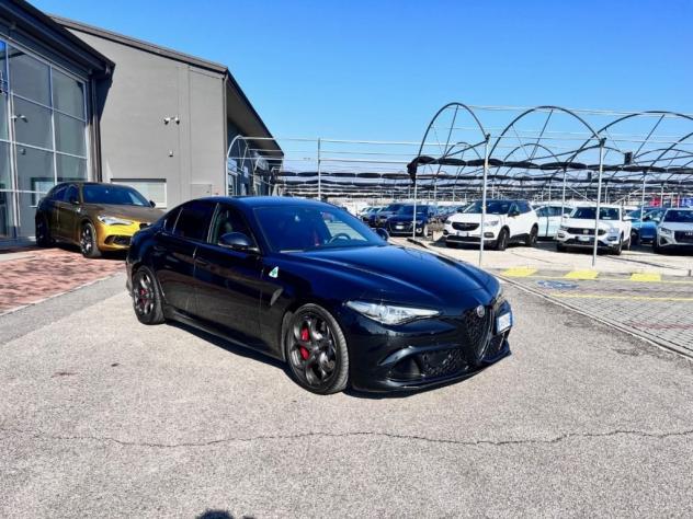 Alfa Romeo Giulia 2.9 T V6 AT8 Quadrifoglio - Foto 2