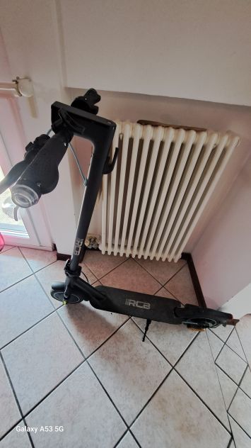 Monopattino elettrico - Foto 2