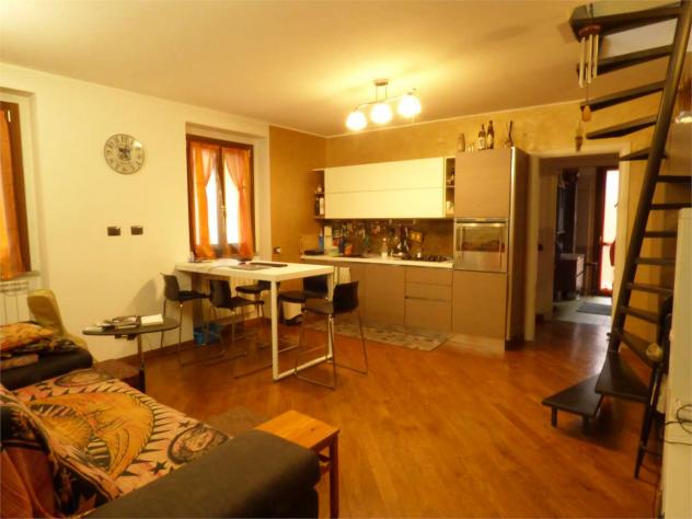 V001479 - BOVISIO CENTRO AMPIO 2 LOCALI CON SOTTOTETTO