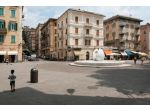 Pentalocale in vendita a La Spezia