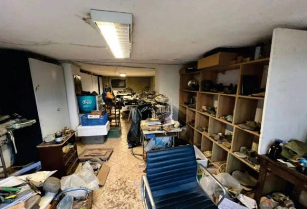 Immobile in asta di 186 m² con più di 5 locali in vendita a Longone Sabino - Foto 10