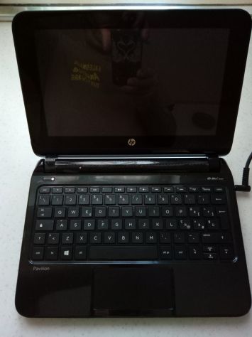 Laptop Notebook HP 10-E002SL non funzionante Hewlett Packard completo