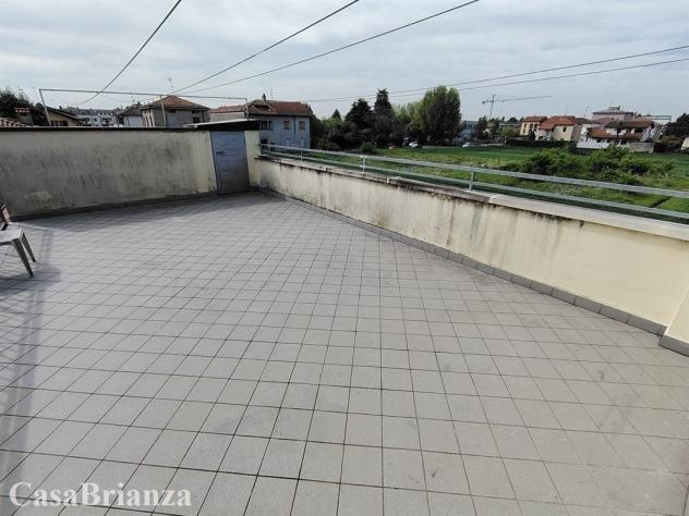 Biassono bilocale arredato, box singolo - Foto 6