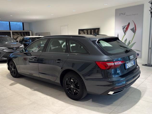 Audi A4 Avant 30 TDI Cruise Fari LED Sensori Bluetooth - Foto 6