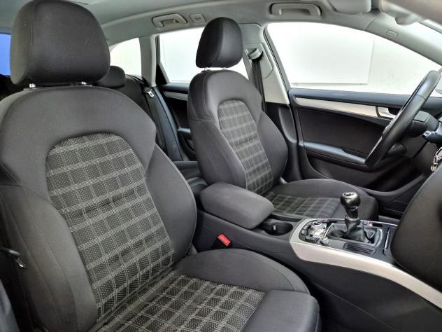 Audi A4 Avant 2.0 TDI 150cv Euro 6B Ambient - Foto 8