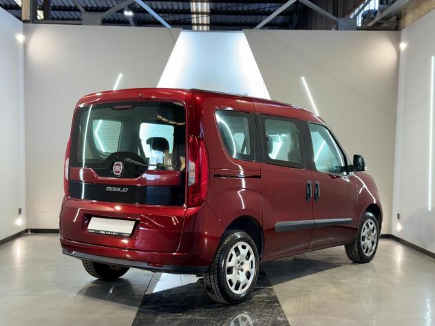 FIAT Doblò Doblò 1.4 16V Easy - Foto 9