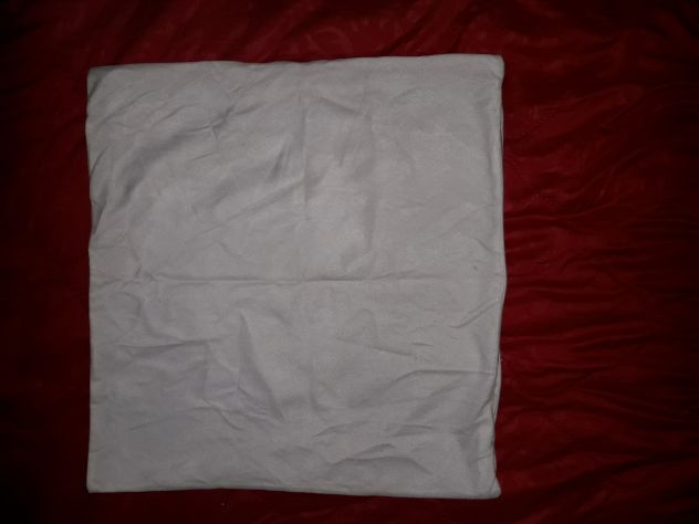 copricuscino per divano,letto,beige-bianco-con scritto Natale e buon anno. - Foto 2