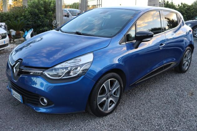 Renault Clio 1.5 dCi 8V 75CV 5 porte Costume National - Foto 2