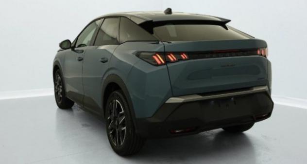PEUGEOT 3008 Hybrid 145 e-DCS6 Allure rif. 21862377 - Foto 7