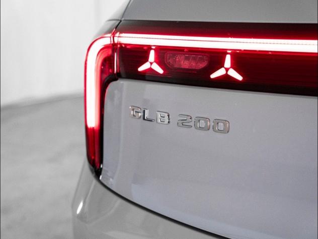 Mercedes-Benz GLB GLB 200 d 4MATIC AMG Line Plus Premium Plus - Foto 9
